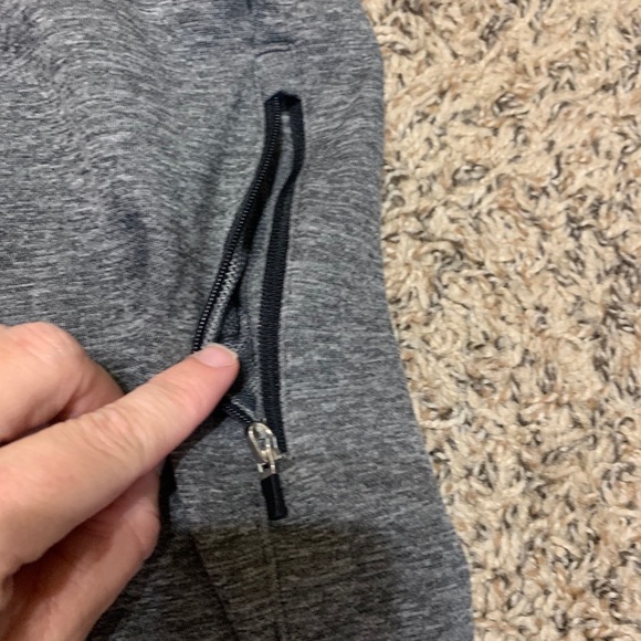 🌟HP🌟 Bundle of 2 XS Champion Pants - Picture 9 of 11